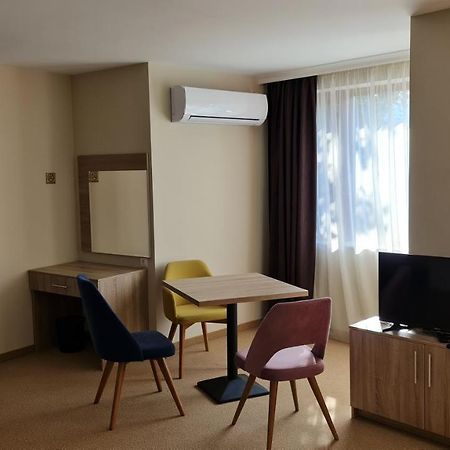 Hotel Geppy София Экстерьер фото