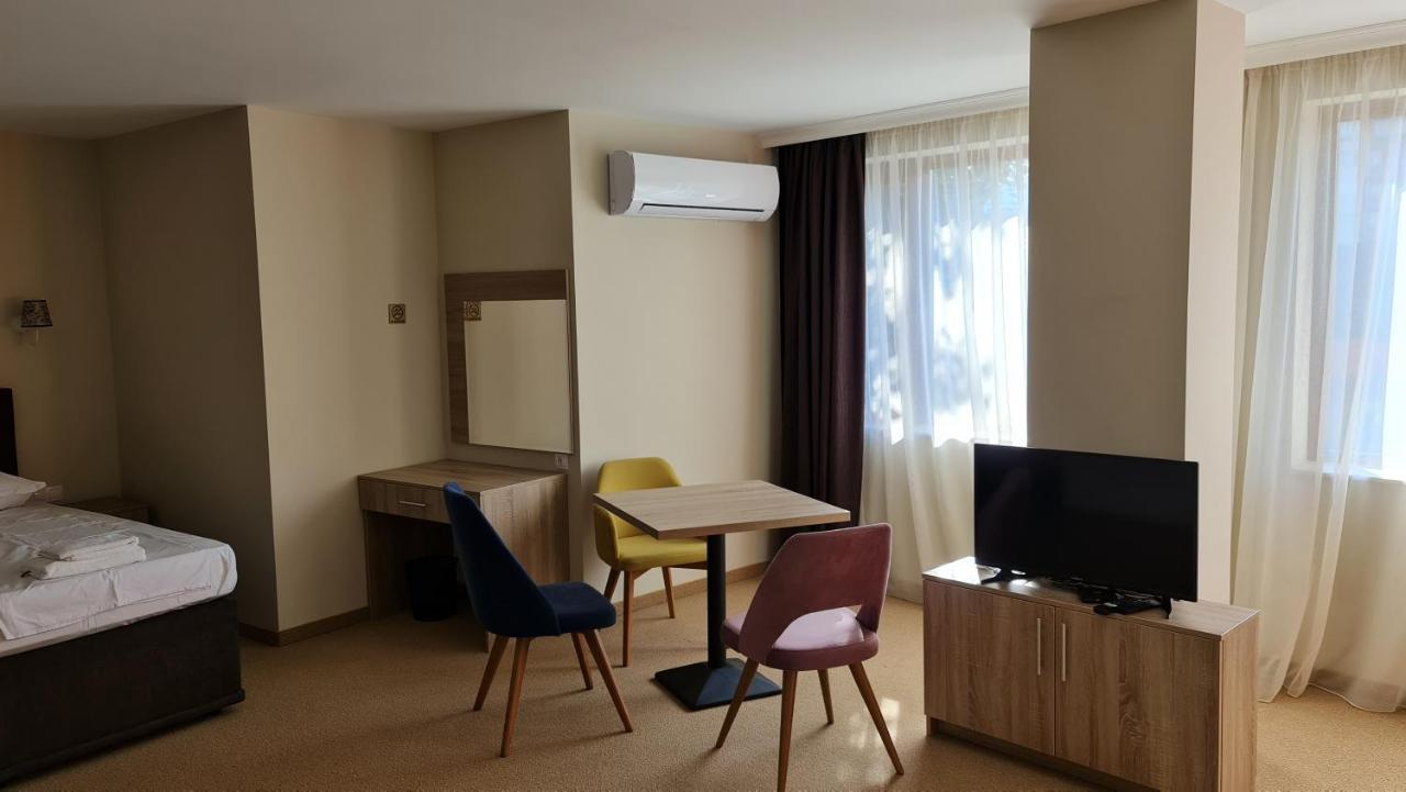Hotel Geppy София Экстерьер фото